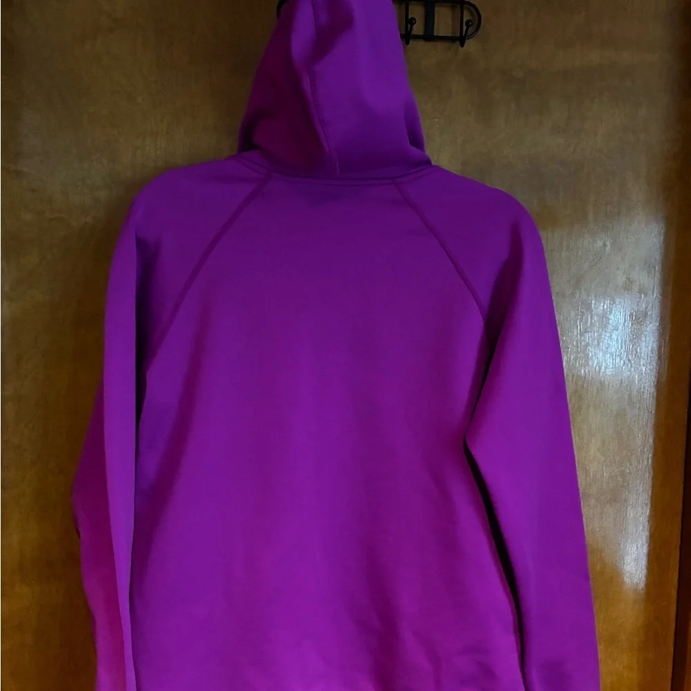Nike Therma-Fit Fleece in Vibrant Purple